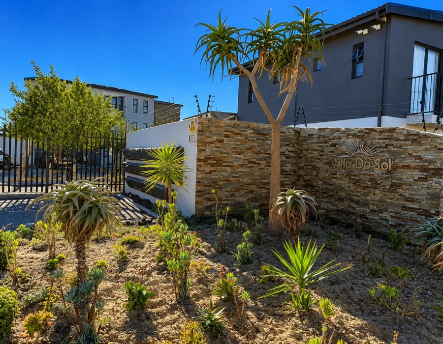 3 Bedroom Property for Sale in Parklands North Western Cape
